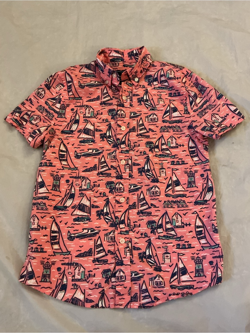 Vineyard Vines sailboat Button-Up Shirt boys small (8-10)